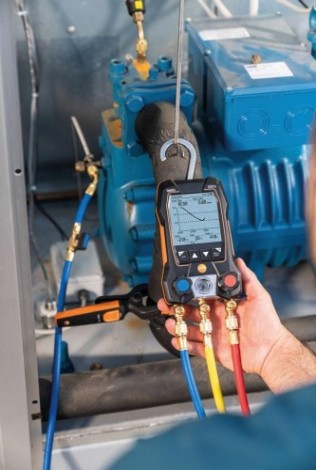 Цифровой манометрический коллектор Testo 550 s комплект 1 в кейсе [05645501]