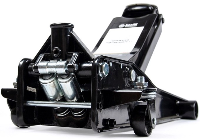 Домкрат подкатной БелАК 3 тонны низкопрофильный (БАК.00534) [БАК.00534]