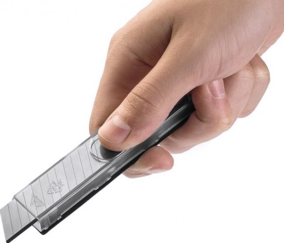 Лезвие для ножа KRAFTOOL SOLINGEN сегментированные ширина 18 мм, 15 сегментов, пласт [09606-18-S5_z02]