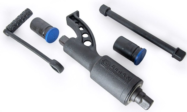 Мультипликатор БелАК "Ньютон" двухскоростной удлиненный 32×33 [БАК.00022]