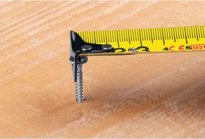 Рулетка KRAFTOOL X-Drive 10м/25мм с ударостойким обрезиненным корпусом [34122-10]