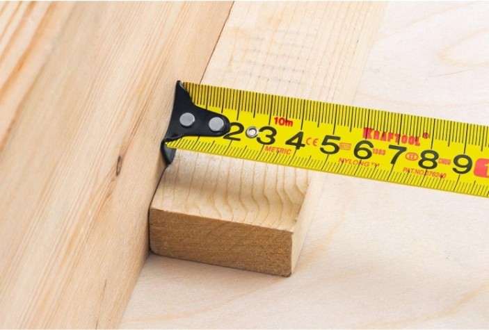 Рулетка KRAFTOOL X-Drive 10м/25мм с ударостойким обрезиненным корпусом [34122-10]