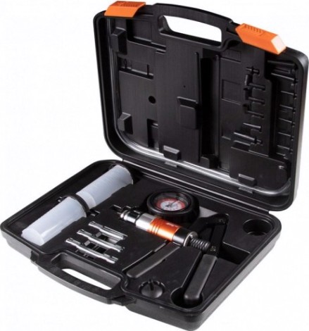 Вакуумметр Affix AF12030001C от -1 до 4 бар комплект адаптеров [AF12030001C]